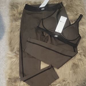 ALO Yoga Airlift High Waist 7/8 Line Up Legging Set